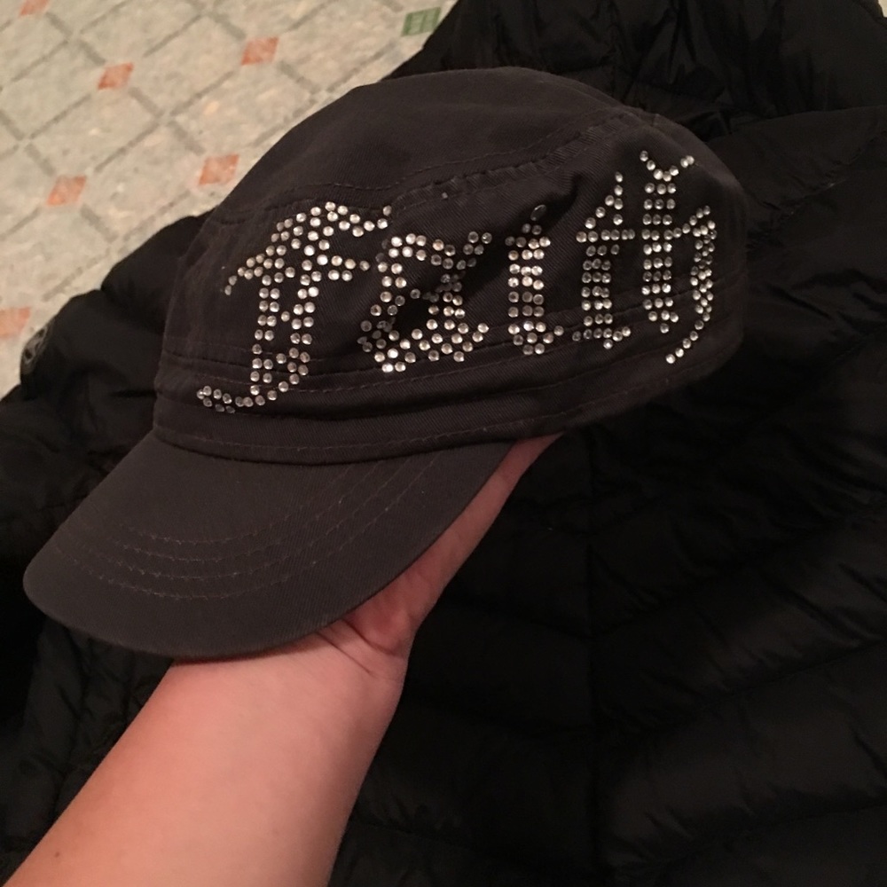 Dark gray military style hat. Velcro closure.